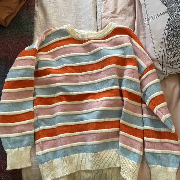 Colorblock sweater - Picture 2 of 2